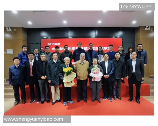 高峰时刻足球盛宴见证激情与荣耀的交汇之战 高峰时刻足球盛宴见证激情与荣耀的交汇之战